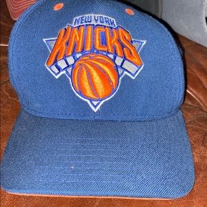 Adidas new york knicks flat brim hat